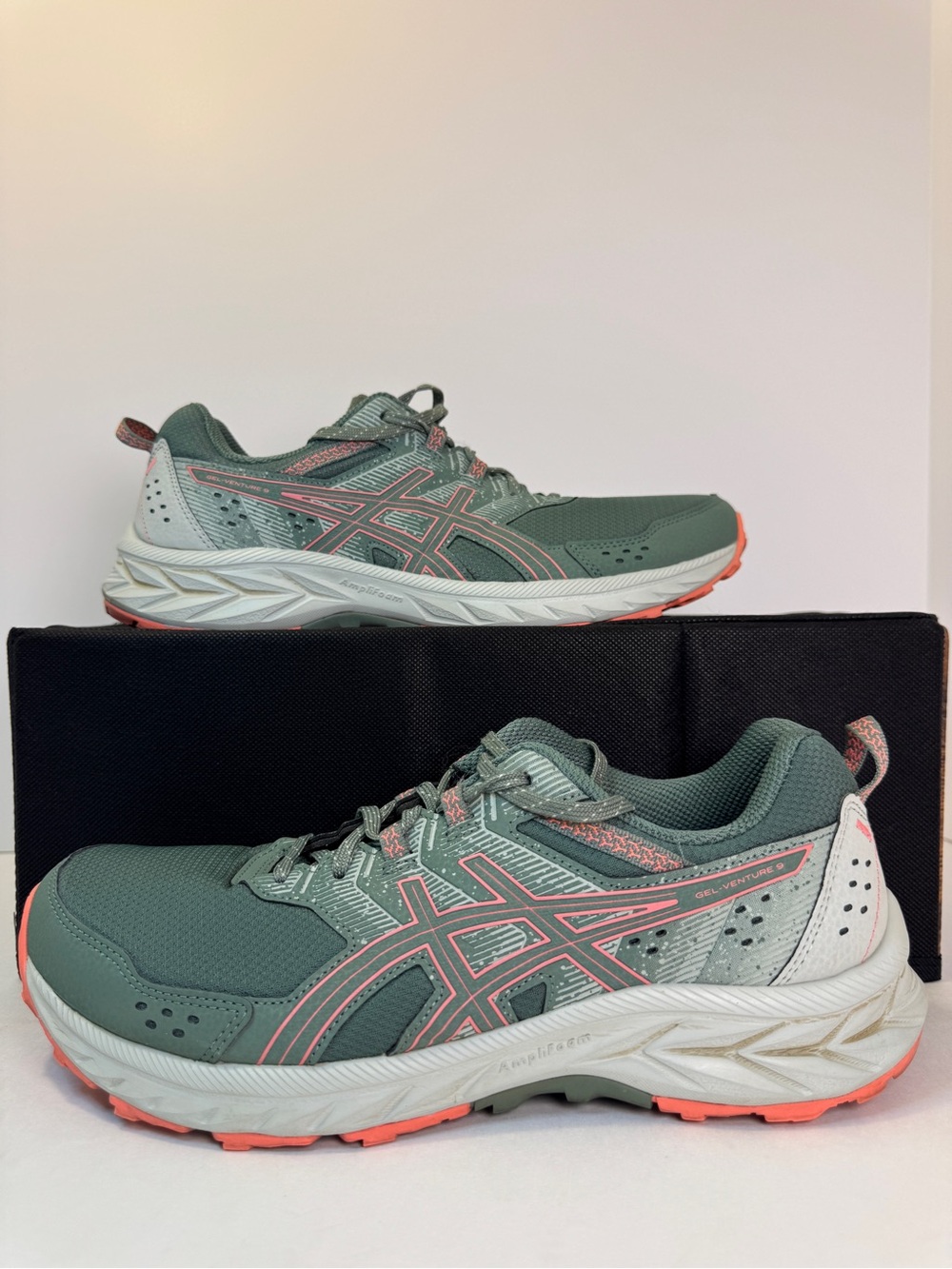 ASICS women's gel-venture 9 trail running shoes size 10.5